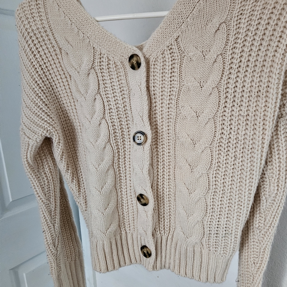 Moon & Madison knit button up sweater, women's size M